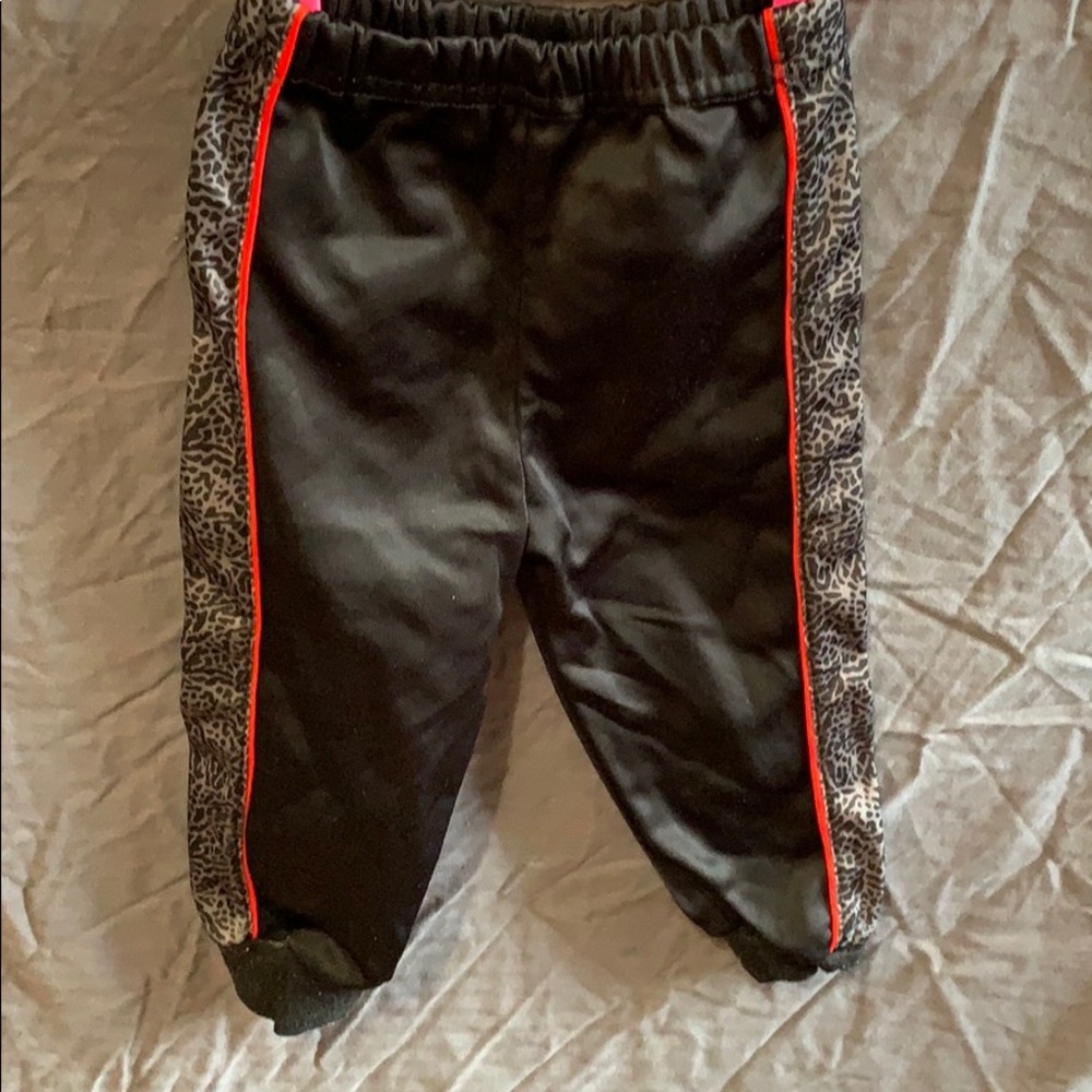 Kids bottoms size 12 months